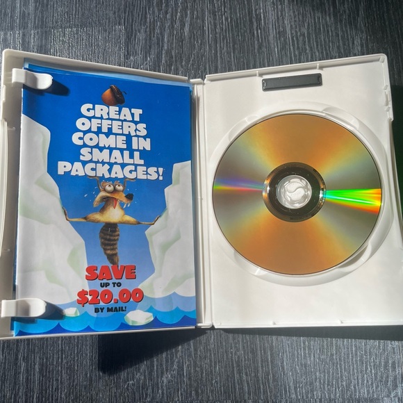 I've age the meltdown DVD ~(=^‥^)ノ● - Picture 2 of 6